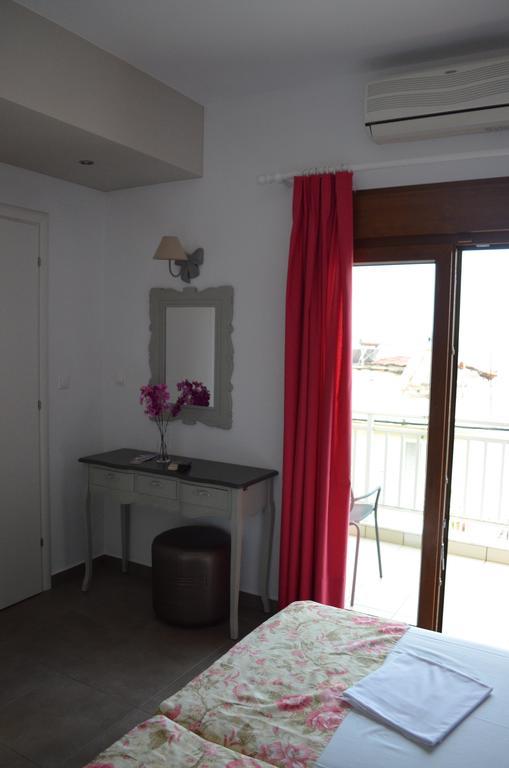 Emmeleia By Maria Riga Apartmán *